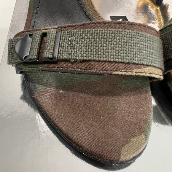 DOLCE AND GABBANA Baroque DG sandals in camouflage patchwork EU:38 - Picture 11 of 12